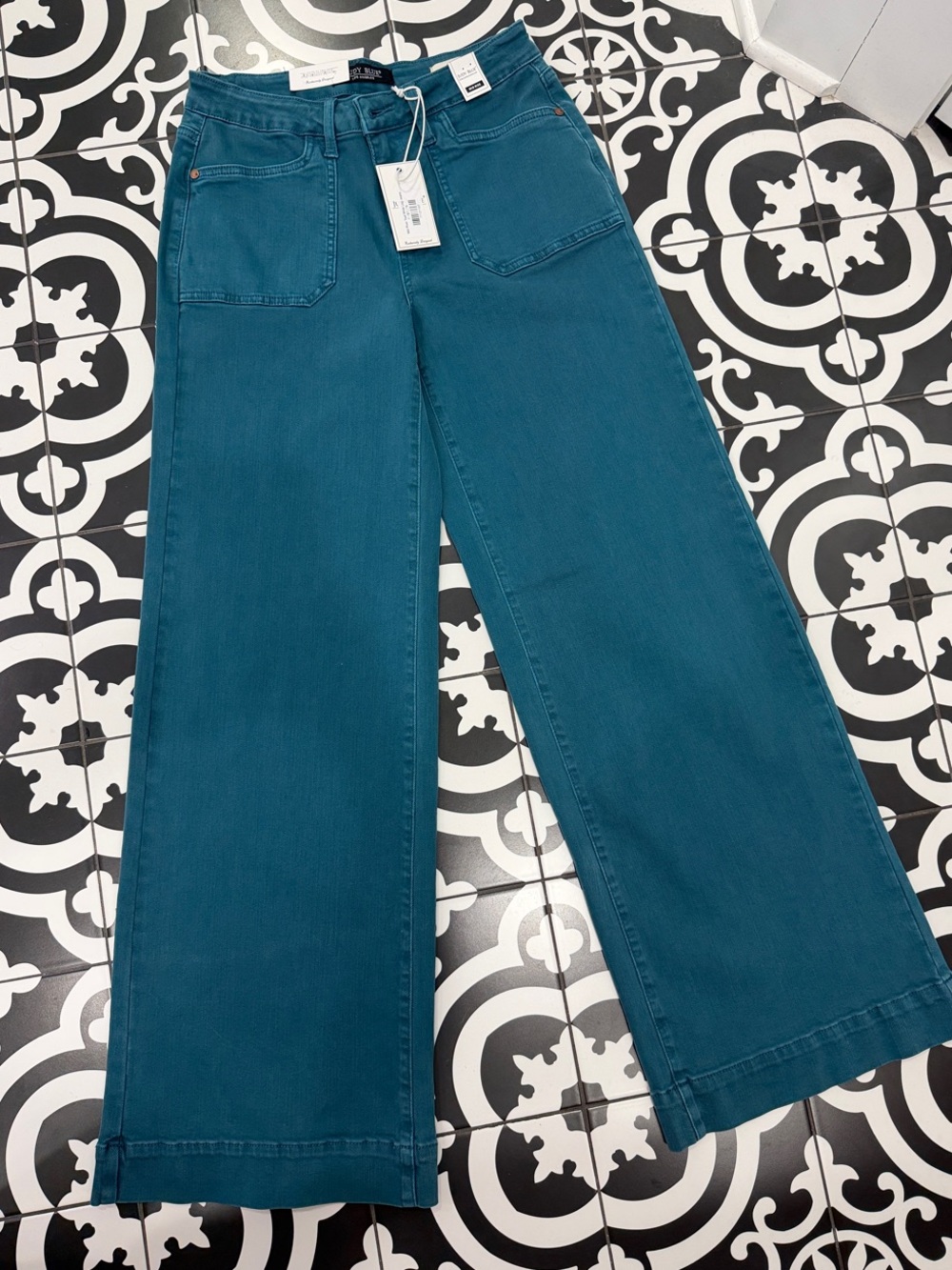 Judy Blue Teal Wide-Leg Women’s Jeans